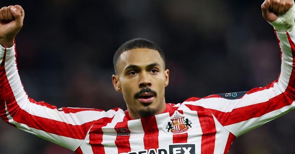 开云下载网址-记者：埃弗顿和诺丁汉森林问价桑德兰前锋伊西多尔